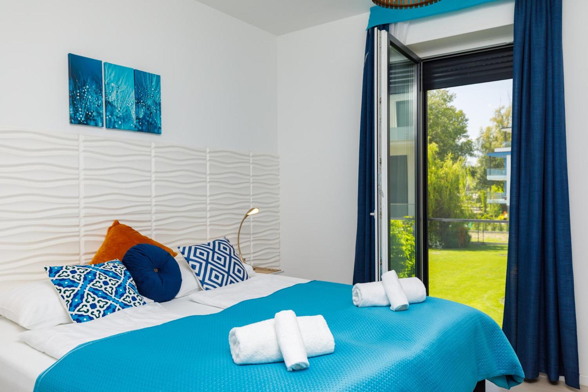 Blue4 Apartment Balatonfuzfo Exterior photo